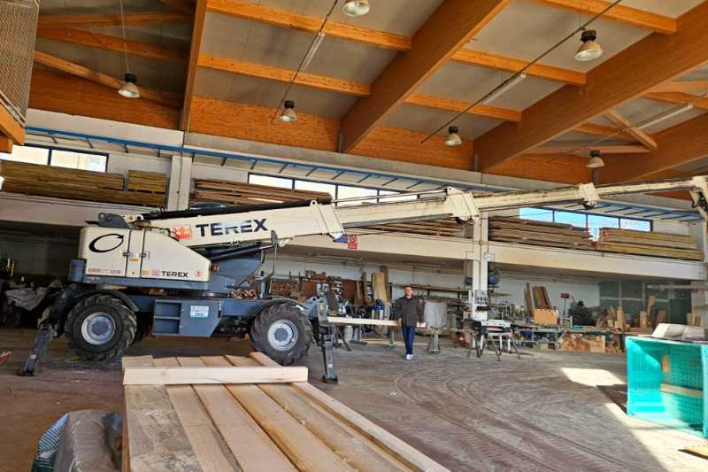 OmecoHub - Immagine TEREX GIROLIFT3518